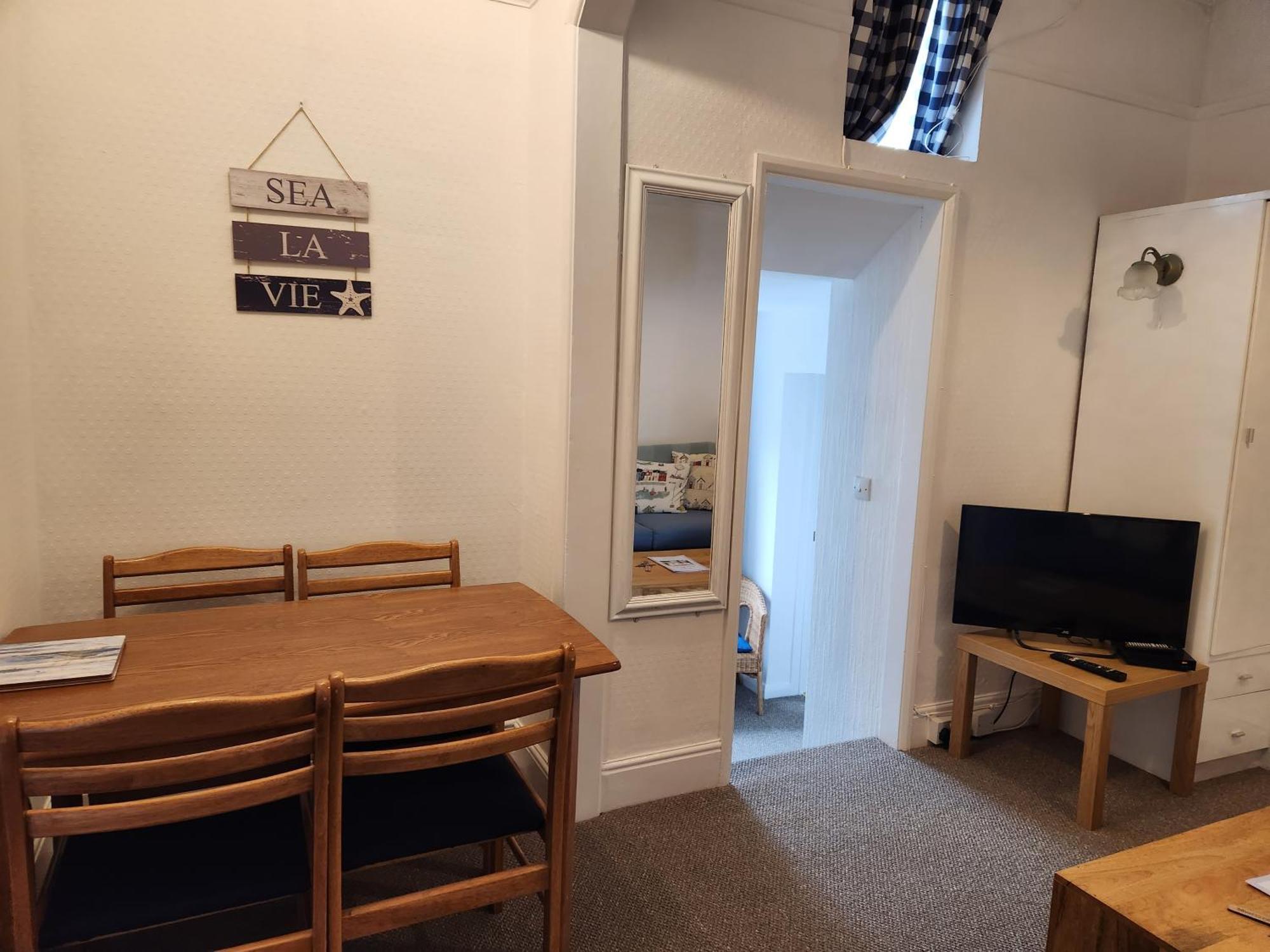 Rose Court Holiday Apartments 托基 外观 照片